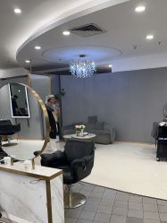 -八佰伴8008星级形象店