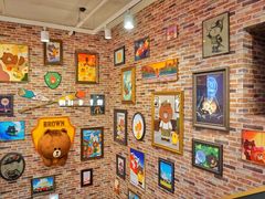 -LINE FRIENDS Garosu-gil Flagship Store
