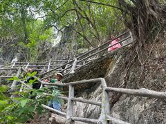 -星湖旅游景区七星岩