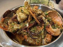 -凤凰路何眼镜香辣蟹(花果园店)