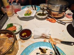 -雍容荟帝王蟹活龙虾展台自助(IFS黑金店)