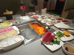 -海底捞火锅(新松江路店)