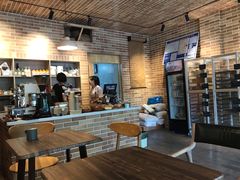 -山下面包坊(湖滨店)