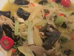 -鸽子侯·家宴·平价海鲜(绿地店)