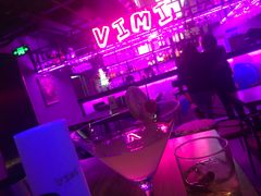 -vimi便利店酒吧