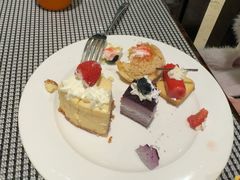 -广州万富希尔顿酒店-感趣自助餐厅·生蚝海鲜刺身