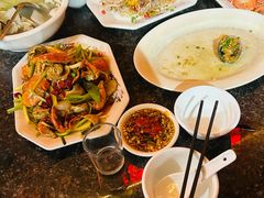 -岛中岛·海鲜大排档·万宁老字号(东澳店)