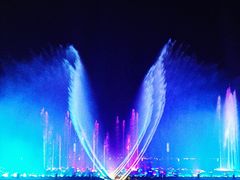 -东港音乐喷泉广场