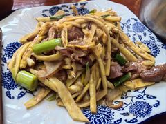 -苗湘食府(十年店)