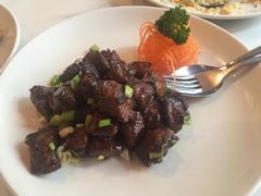 黑松露和牛粒-宋家私房菜