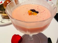 summer&nbsp;rose-壳里西餐厅Coquille Seafood Bistro(蒙自路店)