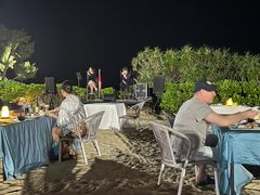 -亚龙湾希尔顿自助餐厅·海鲜·烧烤·沙滩BBQ·现场乐队
