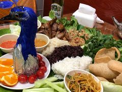 -沐毫傣泐云南菜孔雀宴•手抓饭傣味烧烤(曼听公园店)