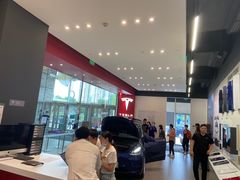 -TESLA 特斯拉(北京颐堤港体验店)