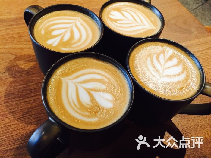 星巴克臻选烘焙工坊烟熏司考奇拿铁图片 - 第9177张