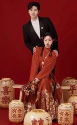 -拾年·定制婚纱摄影