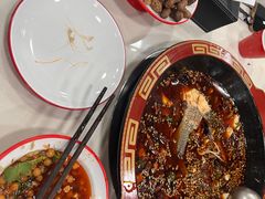 -烧哥美蛙肥肠鱼火锅·十五年社区店