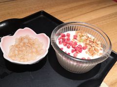 青稞啵啵酸奶-豪客来牛排(重庆三峡广场步行街1704店)