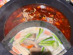 -老船舫·现做活鲜鱼馆(东郊记忆店)