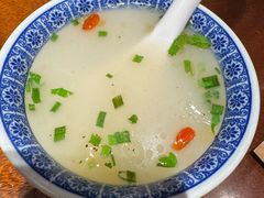 -李犟大爆鳝面·手工蟹黄包(湖滨西湖店)