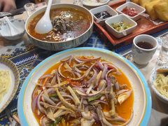 -乡村馕坑肉·烧烤·新疆菜·本地人更爱吃(阿勒泰首店)