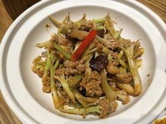-峨嵋小镇·川菜(勒泰中心店)