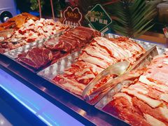 -布罗城堡自助烧烤(鸿通城购物中心店)