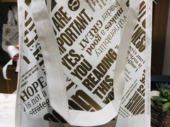 -lululemon(上海浦东IFC店)