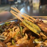 炸翅膀夜宵正当时 撸串喝酒好去处