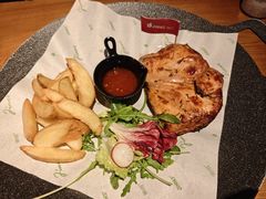 -JINNS锦时 steak&pizza(浸信会礼拜堂旧址店)