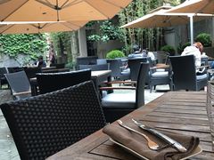 -上海艾本精品酒店