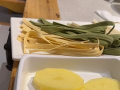 -浪里寻·臻牛养生牛肉火锅(方圆荟店)