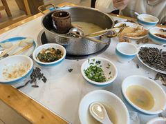 -朴小妹人参鸡汤火锅(长白山万达店)