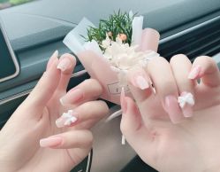 -ZX·美睫设计师汇聚店