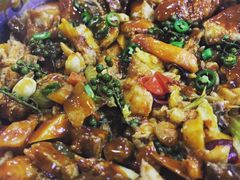 牛蛙鸡翅巴沙鱼牛腩-黄记煌三汁焖锅(1818广场店)