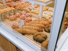 -焙丽拾光(麦凯乐直营店)
