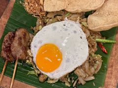 印尼炒饭-Naughty Nuri’s Phuket