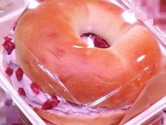 蓝莓奶油芝士贝果-巴黎贝甜(亿合城店)