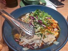 -耶里夏丽·丝路国际·新疆餐厅(浦东区东方路店)