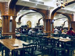 大堂-清真·玛丽亚新疆菜主题餐厅(浙江中路店)