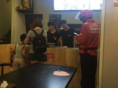 -愉肴麻辣香锅(中北镇店)