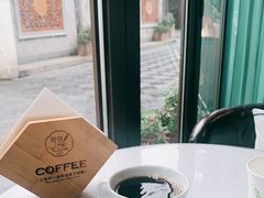 靠窗位-舒羽咖啡(运河店)