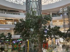 -LuOne凯德晶萃广场(徐家汇路店)
