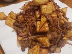 馕炒烤肉-巴依老爷新疆美食(常营店)