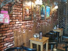 -MAX伯爵趣味互动密室逃脱(大坪D馆店)