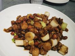 -闫府私房菜·百年鲁菜(欧亚店)