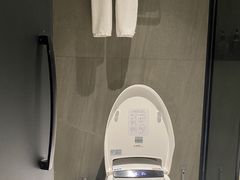 -如家旗下-成都电子科大建设北路地铁站睿柏·云酒店