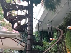 -RGF(巨鹿路店)