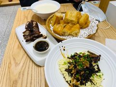 -弄堂咪道-饭香·面香·馄饨香(汇锦广场店)