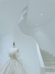 -予白婚纱礼服馆